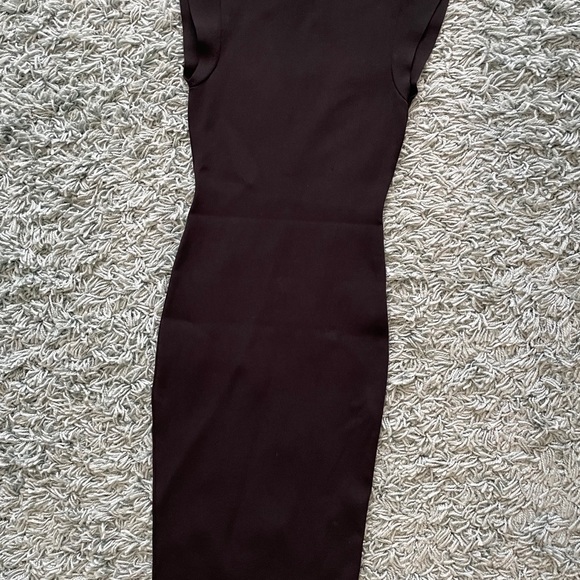 Black dress - Picture 5 of 6